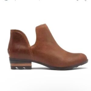 Sorel Brown Ankle Boots 9